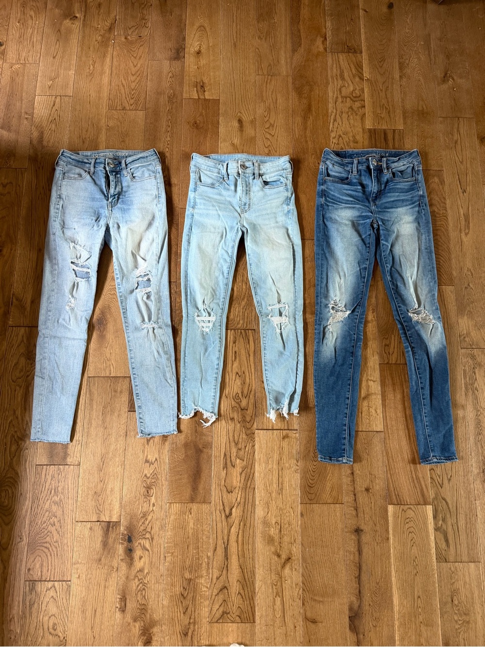 Lot of 3 America Eagle Super Stretch High Rise Skinny Jeans - Size 2